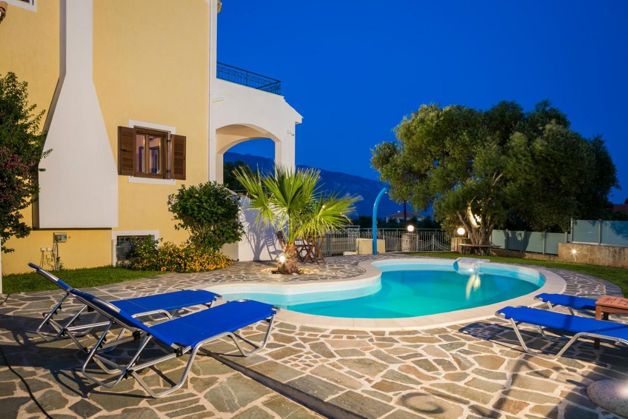 Villa Cara Metaxáta Exterior photo